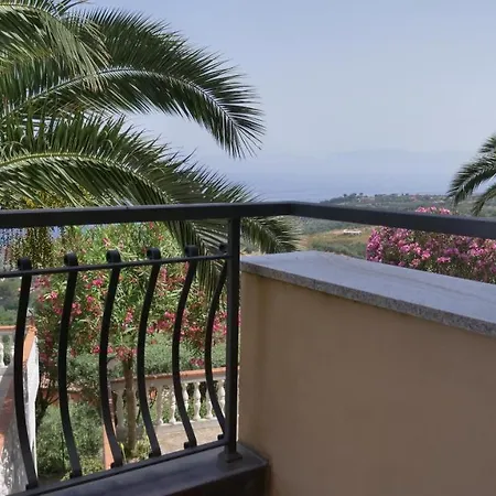 Vacanza Apartment *